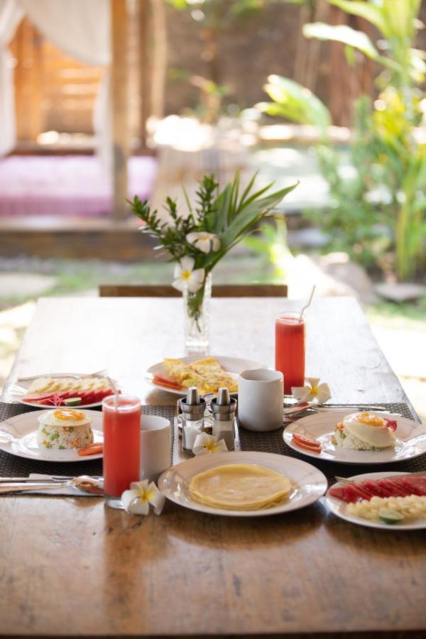 Villa Bhuvana With Private Swimming Pool Gili Trawangan Exterior foto