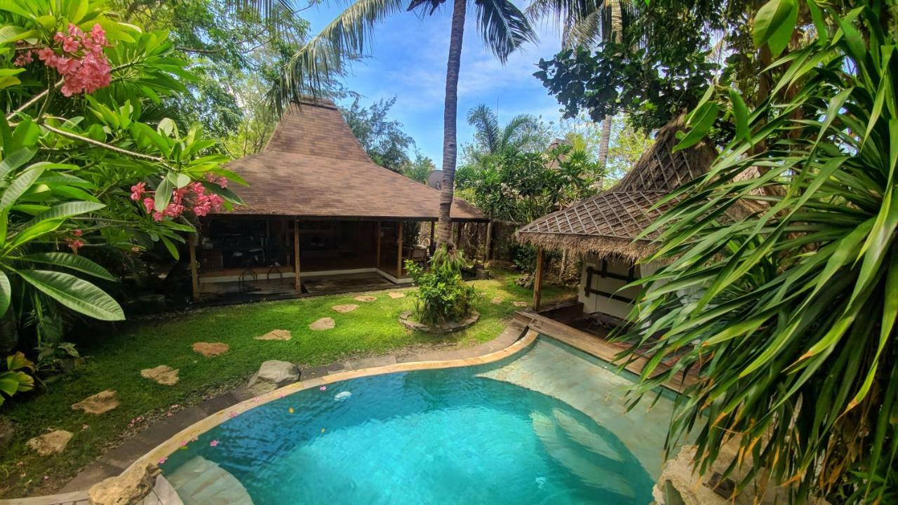Villa Bhuvana With Private Swimming Pool Gili Trawangan Exterior foto