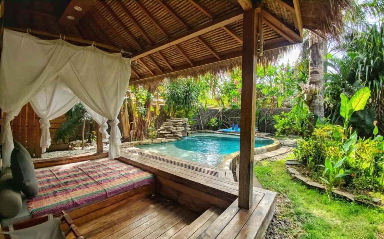 Villa Bhuvana With Private Swimming Pool Gili Trawangan Exterior foto