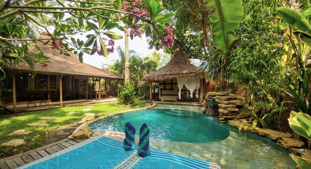 Villa Bhuvana With Private Swimming Pool Gili Trawangan Exterior foto